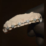 Grillz Diamond Heart Brace