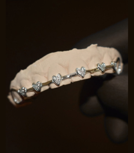 Grillz Diamond Heart Brace